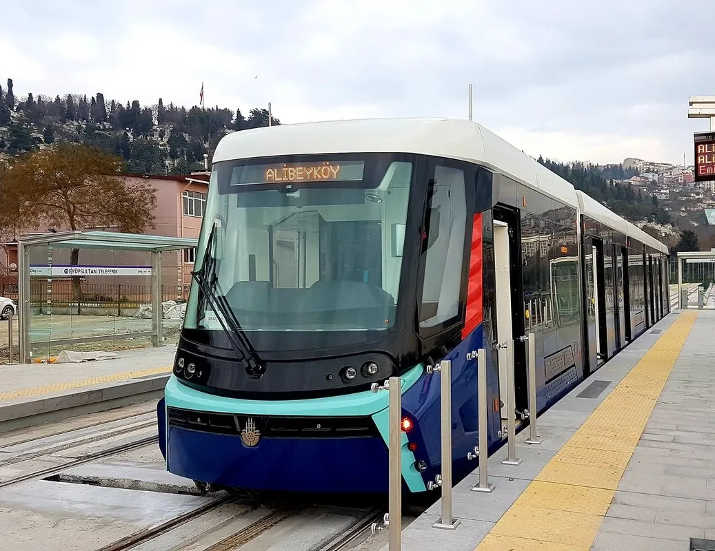 İstanbul’da tramvay arızası! Seferler aksadı