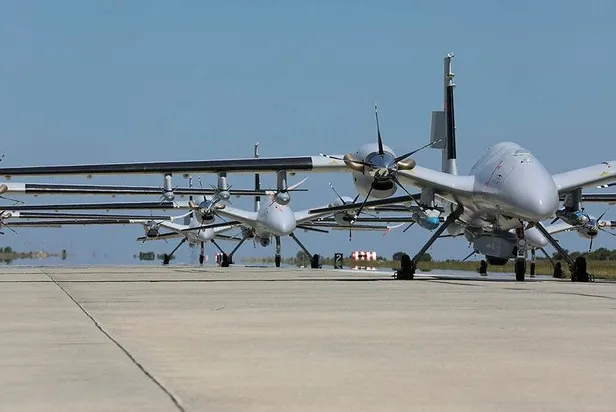 iste-yeni-akincilar-tihalar-pes-pese-dizildi-1657369110416.jpeg Peş peşe dizildiler! İşte AKINCI TİHA filosu...-6