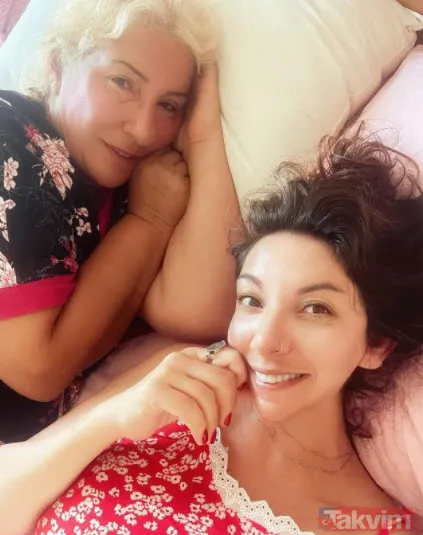 Demet Şener 'analı-kızlı' dedi paylaştı güzelliği tescillenmiş oldu! İşte Demet Şener'in annesi Naime Şener... - 16