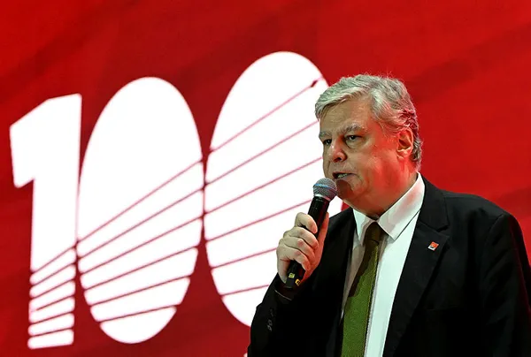 Son dakika: CHP Genel Başkanlığı'na aday olan Örsan Öymen'den Kılıçdaroğlu ve A takımına eleştiri: Her şeye oligarşik bir yapı karar veriyor-2