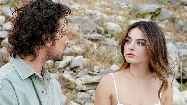 ada-masali-bitti-mi-bu-aksam-neden-yok-ada-masali-yeni-bolum-ne-zaman-hangi-kanalda-2-kasim-sali-star-tv-yayin-akisi-1635873659724.jpg Ada Masalı bitti mi, bu akşam neden yok? Ada Masalı yeni bölüm ne zaman, hangi kanalda? 2 Kasım Salı Star TV yayın akışı!-2