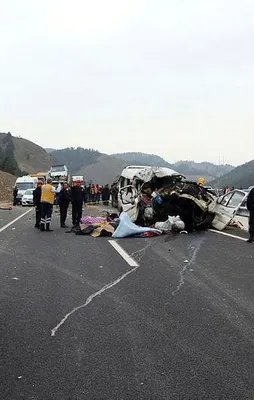 Kahramanmaraş'ta feci kaza: 8 ölü, 8 yaralı