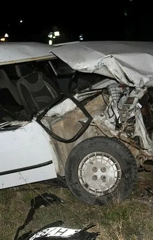 Konya'da traktör ve otomobil birbirine girdi: 1 ölü 2 yaralı