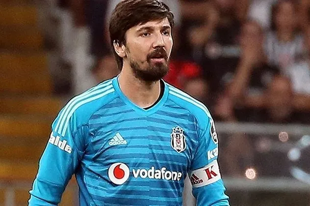 Flaş iddia: Tolga Zengin Galatasaray'a!