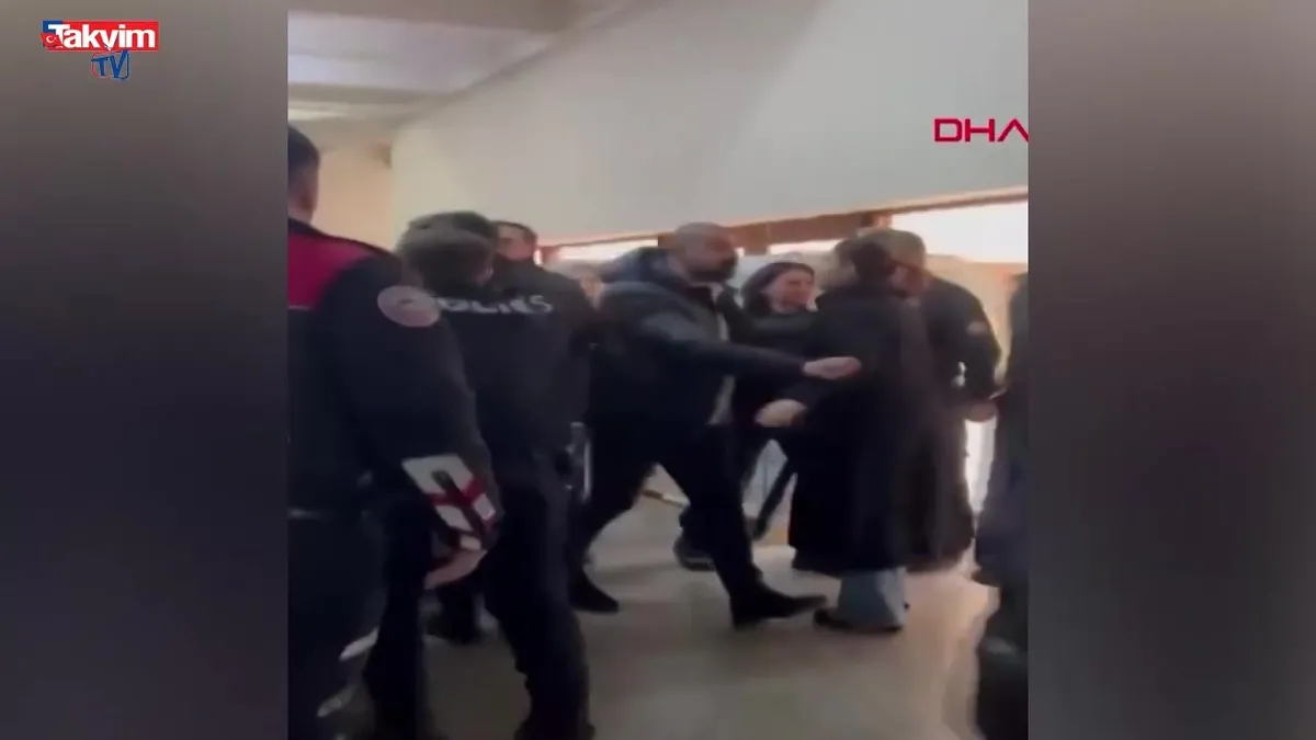 Bursa Adliyesi'nde duruşma salonunda silahlı saldırı! İşte ilk görüntüler