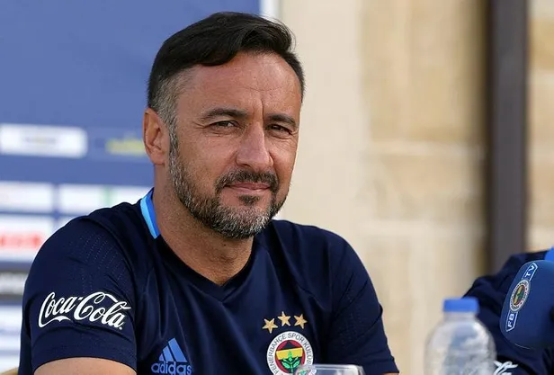 Fenerbahçe'de Vitor Pereira Topuk Yaylası'ndan mesajı verdi: İstanbul'a gezmeye değil şampiyon olmaya geldim-4