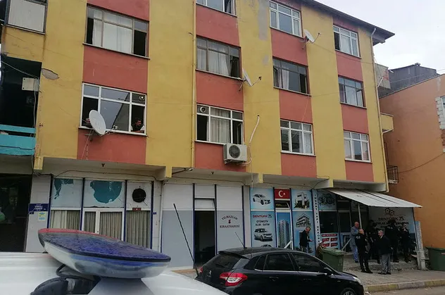 Kocaeli'de kötü kokunun altından ölüm çıktı