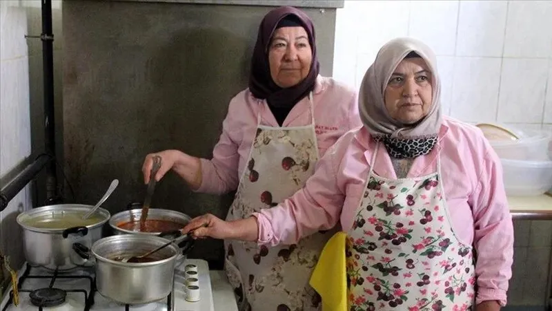 kadin-girisimcilere-destek-basvurular-basladi-birincilik-odulu-tam-500-bin-tl-nasil-basvurulur-1712894810047.jpeg Kadın girişimcilere destek! Başvurular başladı! Birincilik ödülü tam 500 bin TL! Nasıl başvurulur?-3