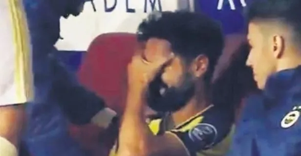 Fenerbahçe’de Mehmet Ekici sakatlanınca gözyaşlarını tutamadı