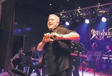 Cengiz Kurtoğlu'dan Sefo’ya düet daveti!