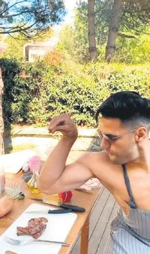 Cristiano Ronaldo oğluyla adasını keşfe çıktı | Spor dünyasında corona günlüğü-1