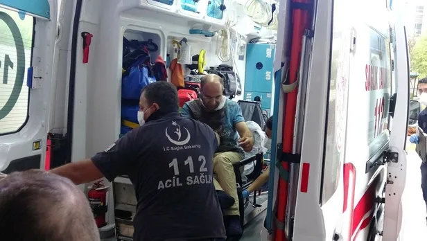 Son dakika: İzmit'te kan donduran olay: Kendisini boğazından bıçaklayan eşini, boğarak öldürdü-2