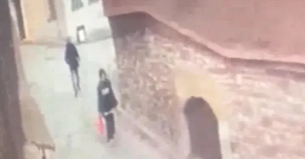 İstanbul Balat’ta taciz anı güvenlik kamerasında
