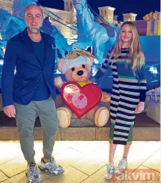 Naz Elmas'tan 28 ay sonra gelen kötü haber! Kendisinden 16 yaş büyük Erol Özmandıracı ile boşanıyor! Evleri ayırdı Miami tatiline çıktı - 4