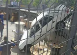 İstanbul Küçükçekmece'de akılalmaz kaza