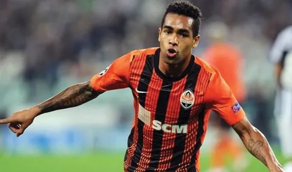 Beşiktaş'ta Alex Teixeira an meselesi: Kartal 1.5 milyon Euro'luk ücreti 3 taksitle ödeyecek-6