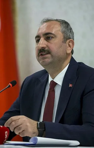 Son dakika: Adalet Bakanı Abdulhamit Gül'den Kılıçdaroğlu'na "baro" tepkisi