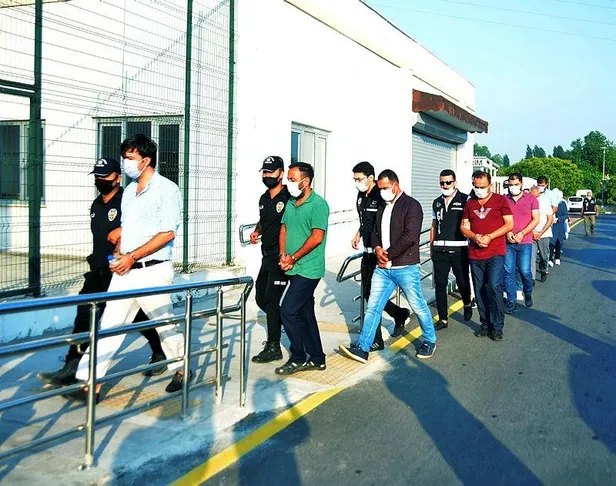 FETÖ'cülerin yeni ByLock oyunu deşifre oldu: İsimsiz kullanmışlar-5