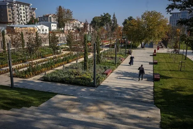 Enerji Bakanlığı’ndan çığır açan projeler: Millet bahçelerinde yürüdükçe elektrik üretilecek-5