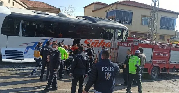 Kayseri’de kamyonetle çarpışan yolcu otobüsü evin duvarına çarptı: 1 ölü, çok sayıda yaralı var