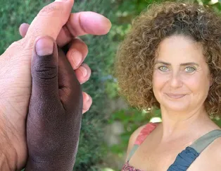 Esra Akkaya'nın oğlu Can Alex büyüdü kocaman oldu! Mahallenin Muhtarları'nın Şirin'i evlat edinmişti görenler: "Maşallah koca adam olmuş"