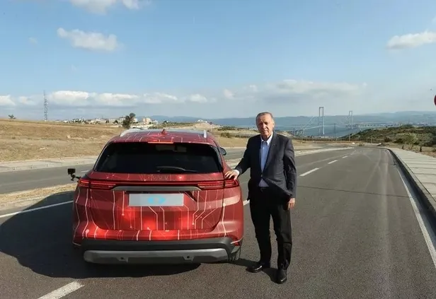 yerli-otomobilden-mujde-geldi-o-tarihte-satista-iste-fiyati-ve-cikis-tarihi-1661941755290.jpeg O tarihte satışta! Yerli otomobil TOGG'un fiyatı kaç para? TOGG nereden satın alınacak?-2