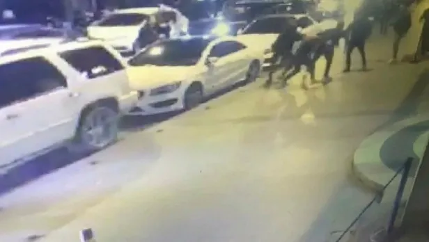 İstanbul'da midye ısmarlama cinayeti: 2 kişi tutuklandı! Olay anı kamerada-1