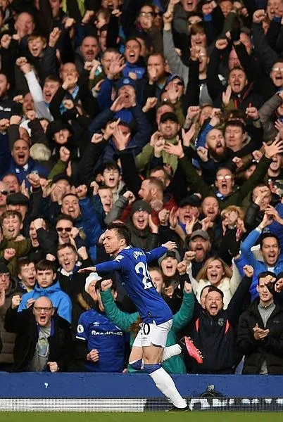 fenerbahce-transferde-durmuyor-yeni-hedef-evertonin-yildizi-bernard-1611343826584.jpeg Fenerbahçe transferde durmuyor! Yeni hedef Everton’ın yıldızı Bernard-3