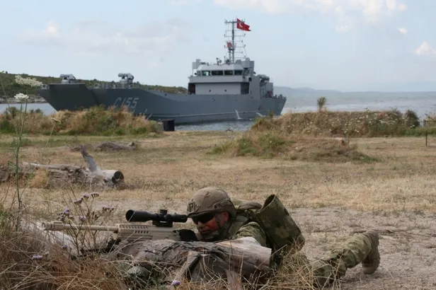 Ege ve Akdeniz'de aynı anda harekete geçildi! MSB o görüntüleri paylaştı-2
