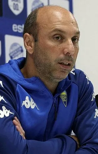 Beşiktaş'ın yeni Teknik Direktörü Pinheiro tartışma konusu oldu!