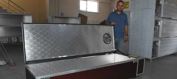 Klimalı tabut yaptı 10 ülkeye ihraç ediyor