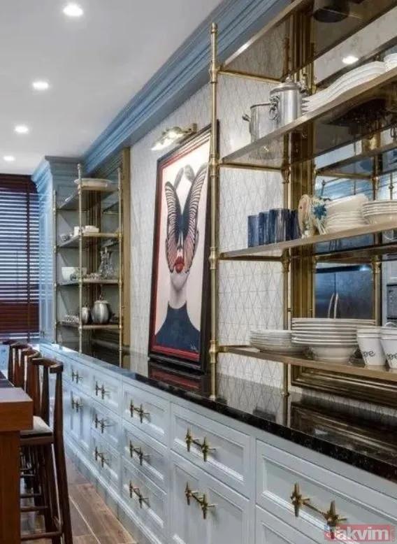 7 yıl Emre Altuğ ile evli kalmıştı! Çağla Şıkel’in 2 oğluyla yaşadığı lüks villa ağızları açık bıraktı - 12