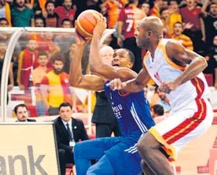 Efes Aslan’ı avladı!