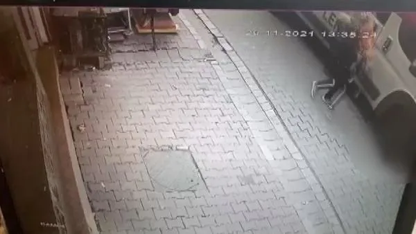 Esenyurt'ta korkunç olay! 5 yaşındaki Vedat Turgay okul servisinin altında kalarak hayatını kaybetti-3