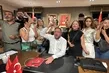 CHP’de sinkaflı arınma! İzmir il binası gece yarısı savaş alanına döndü | Küfürler havada uçuştu