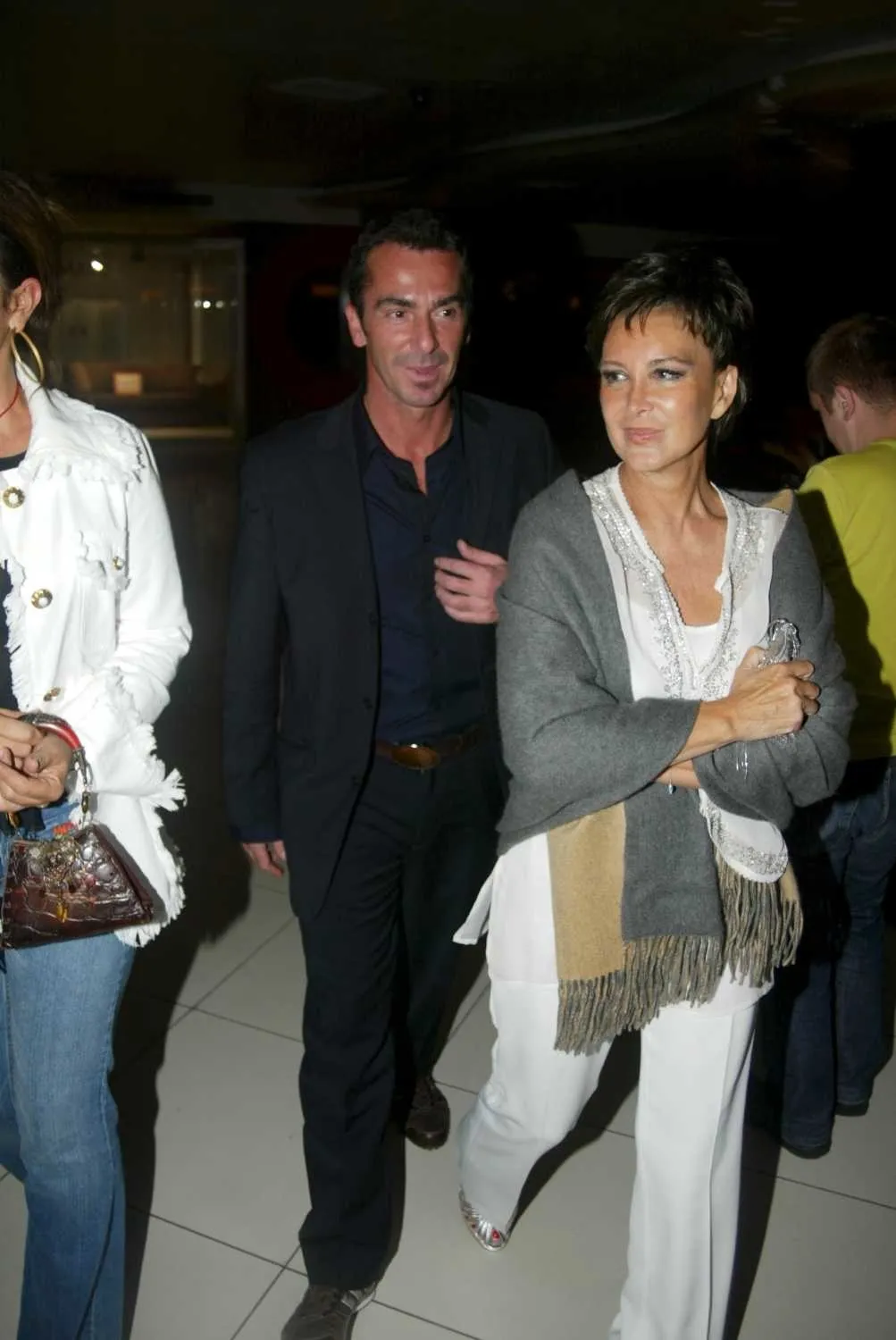 Yeşilçam yıldızı Filiz Akın’ın mezarının son hali ortaya çıktı! Vasiyeti dikkat çekmişti - 9