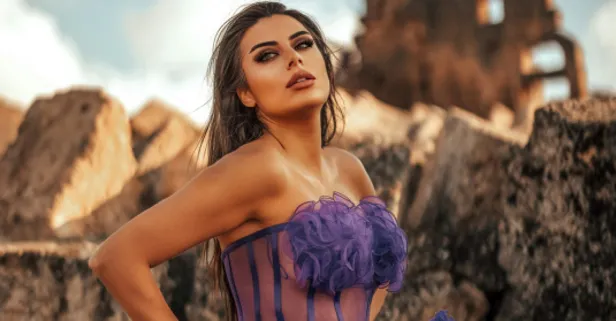 Miss Europe 2021 üçüncüsü Duygu Çakmak'tan birbirinden seksi pozlar! Tarihi Zerzevan Kalesi doğal stüdyo oldu
