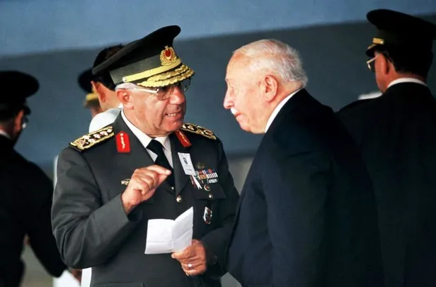 28 Şubat zulmünün baş mimarı İsmail Hakkı Karadayı 27 Mayıs darbesinin yıl dönümünde gömüldü!-6