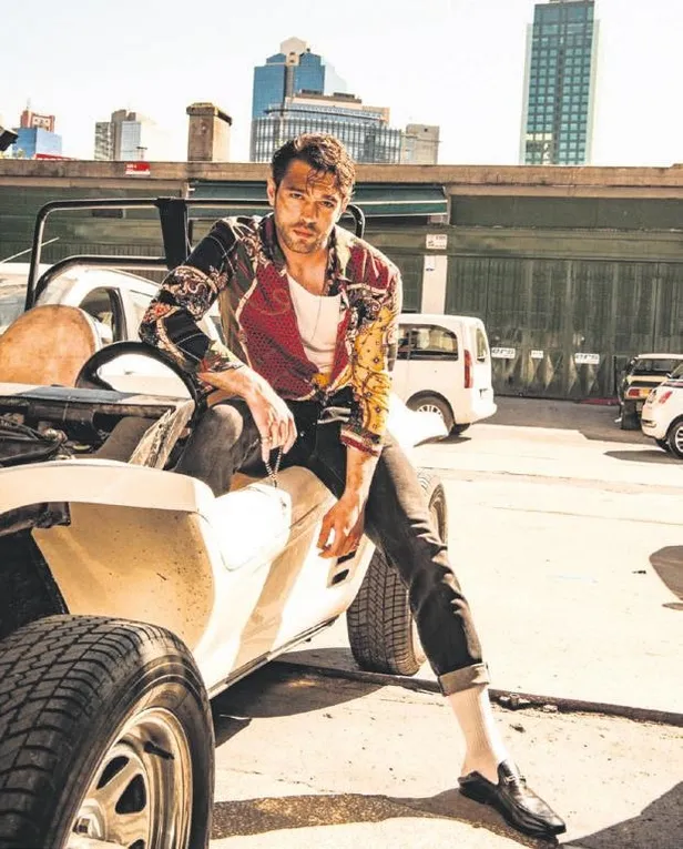 Furkan Andıç, özel bir çekim için otomobil tamircisi kılığında poz verdi-2