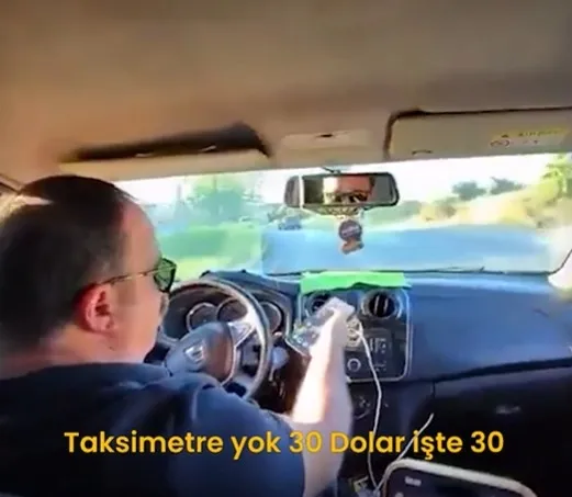 antalyada-taksimetre-krizi-turist-ile-sofor-arasinda-haram-tartismasi-1783003323864.jpeg Antalya’da taksimetre krizi: Turist ile şoför arasında haram tartışması-3