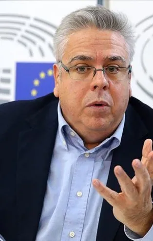 AP’den övgü yağdı