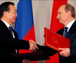 Dünya doları siliyor