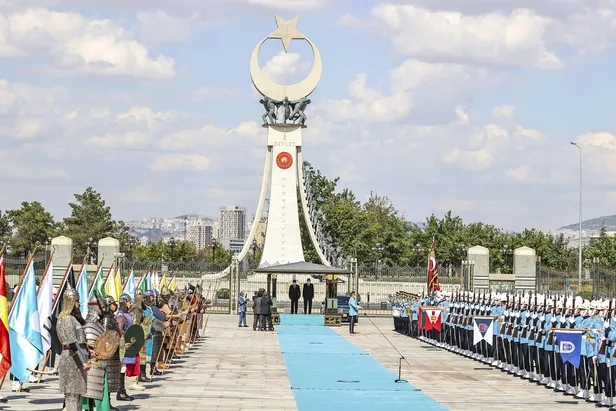 Son dakika: Angola Cumhurbaşkanı Joao Manuel Gonçalves Laurenço Türkiye'de! Başkan Erdoğan törenle karşıladı-2
