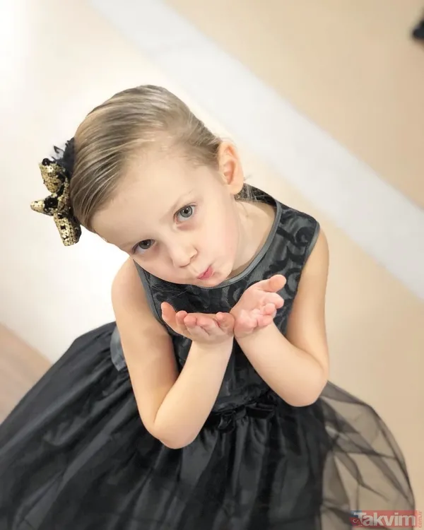 Çocuktan Al Haberi'nin Buckingham Prensesi Henna Bülbül'ün son haline bakın! Koca kız oldu! Demet Akalın’ın gözdesiydi... - 27