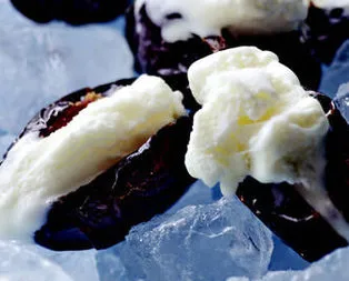 Dondurmalı Hurmalar Tarifi