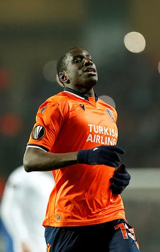 Başakşehir'in yıldızı Demba Ba'dan Fransız gazeteciye ayar: Bazen televizyonu kapatman ve...