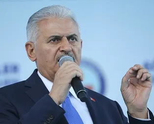 Başbakan: PKK’ya sırtını verenlerle yürüdün