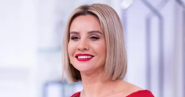 esra erol son bolum tekrar izle linki 1 ocak 2021 cuma atv linki youtube mina askerova nerede esra erol da neler oluyor takvim