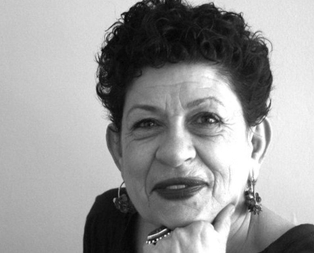 Başörtülülere fahişe benzetmesi yapan Işıl Özgentürke hapis cezası