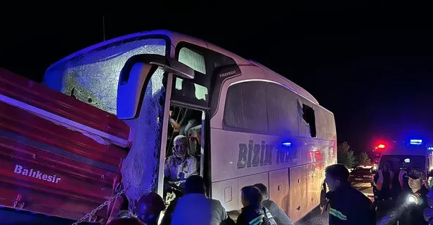 Erzurum’da katliam gibi kaza: 2 kişi öldü, 1’i ağır 18 kişi yaralandı